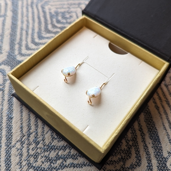 SOLD Adita 14k Yellow Gold Teardrop White Opal Necklace-Chain/Pendant/Earrings - Picture 9 of 11